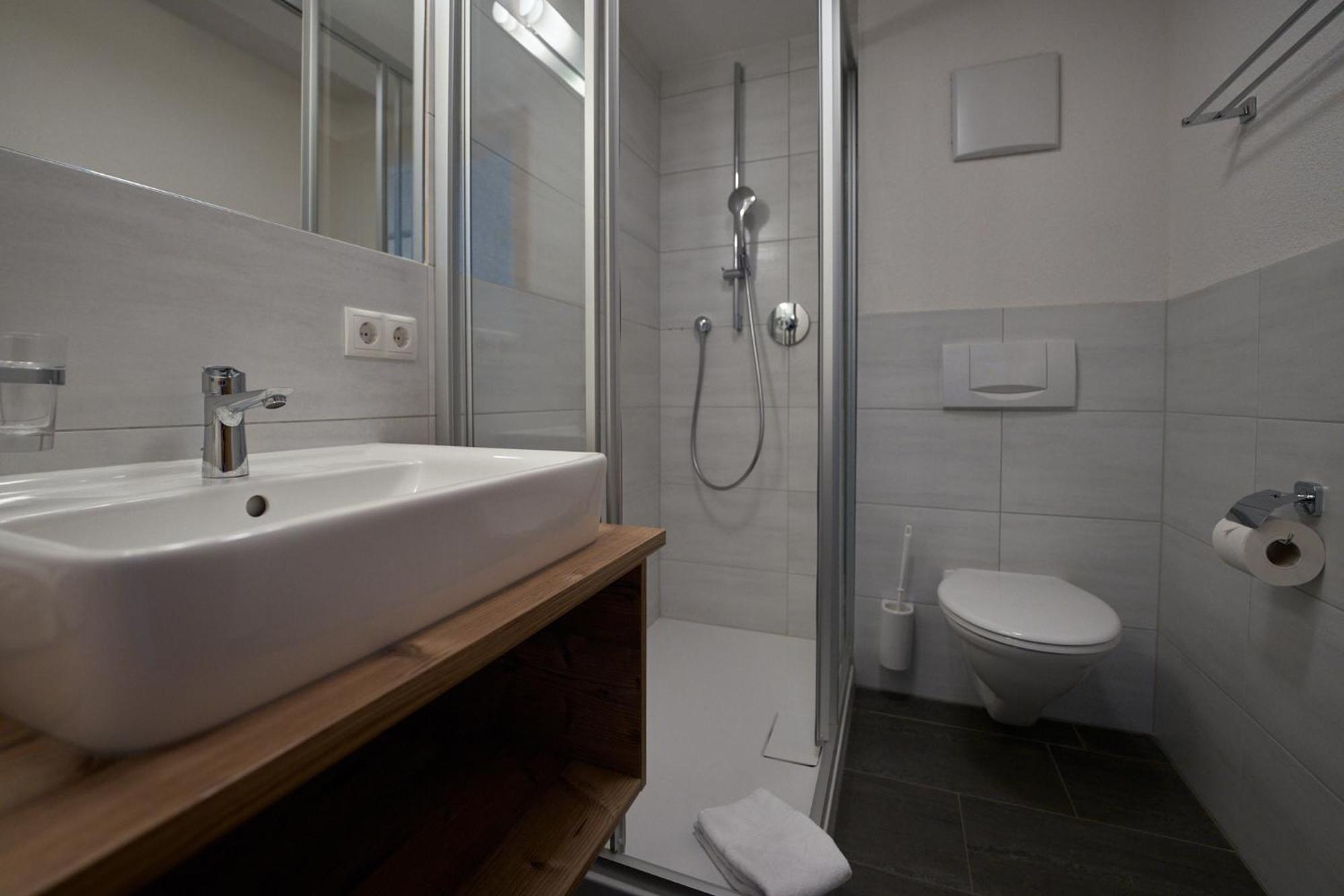 Collina Hotel Garni 瑙德斯 外观 照片